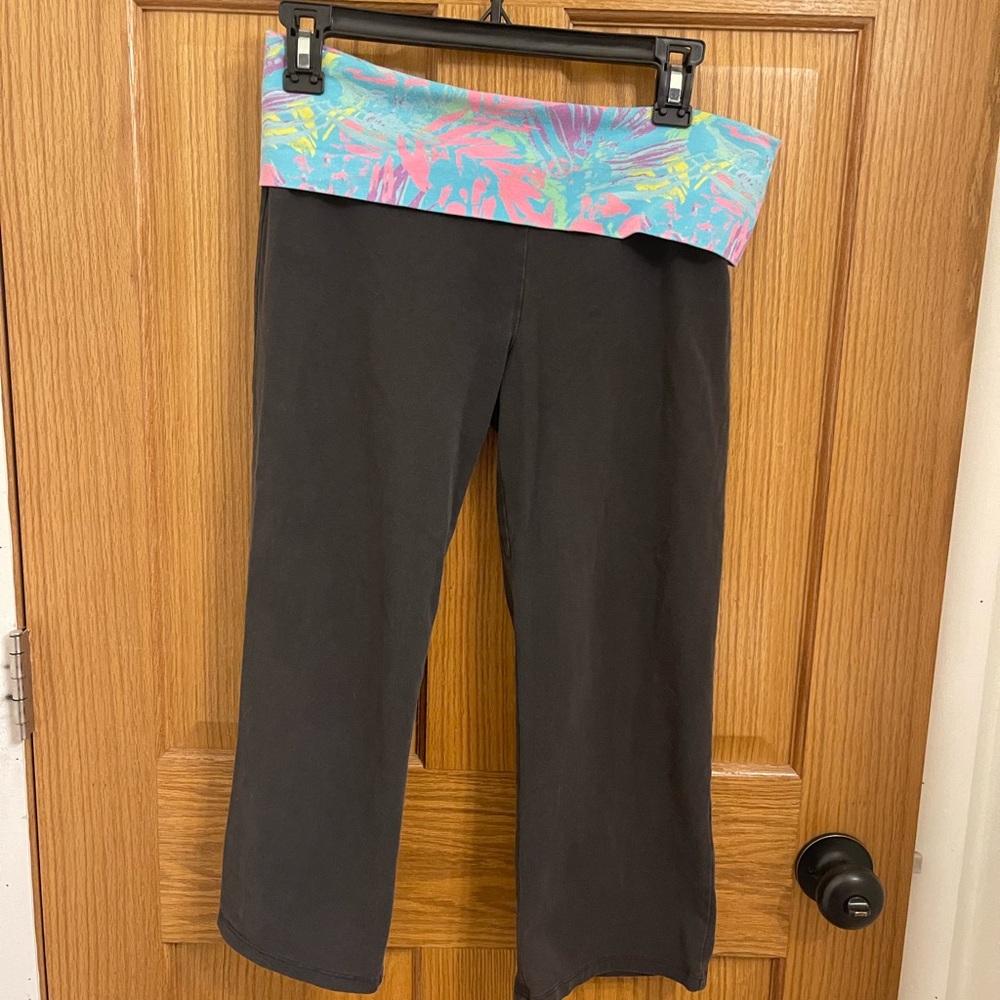2 pairs of PINK yoga capri pants